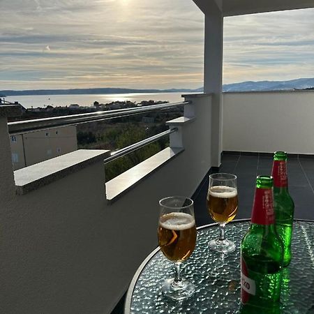 Apartment Marko With A Beautiful View Of The Sea Kastel Sucurac Exterior photo