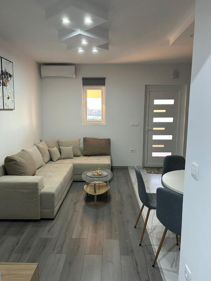 Apartment Marko With A Beautiful View Of The Sea Kastel Sucurac Exterior photo