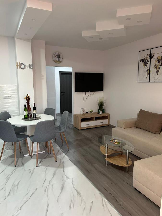 Apartment Marko With A Beautiful View Of The Sea Kastel Sucurac Exterior photo